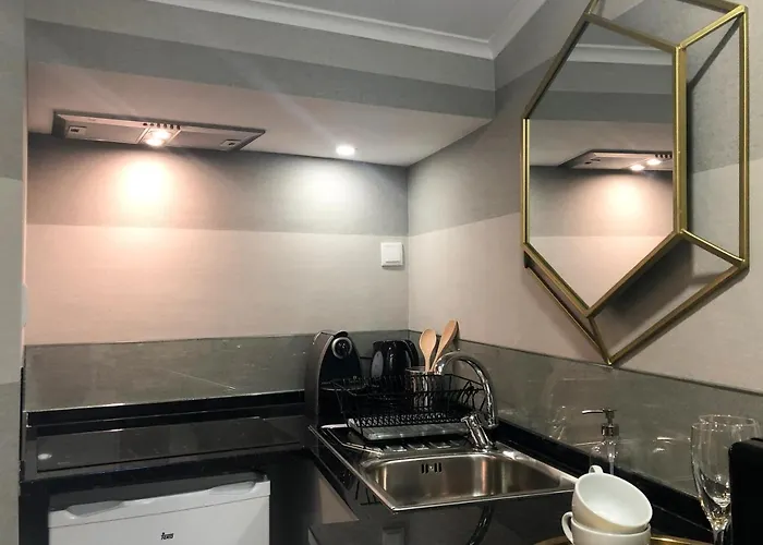 Golden • A/c - Apartment